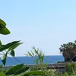 Sweet Sea View *