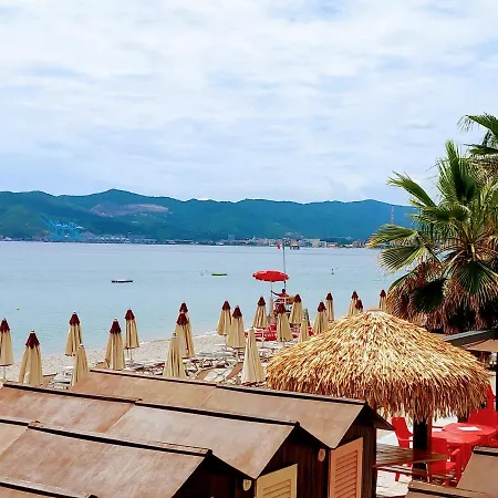 Sweet Sea View